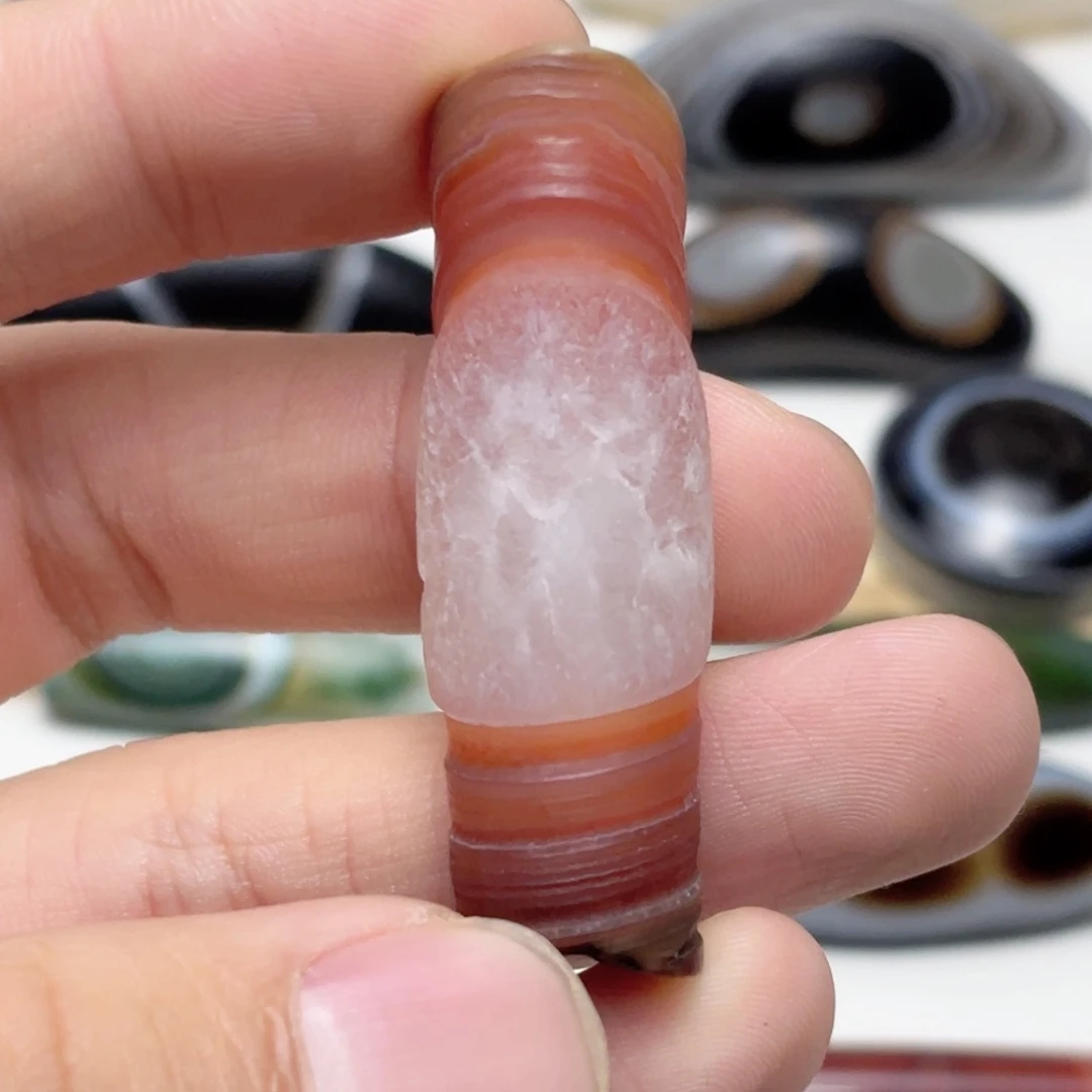 玛瑙/玉髓吊坠未镶嵌不**改1