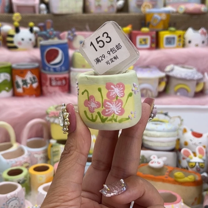 153拇指花盆手绘