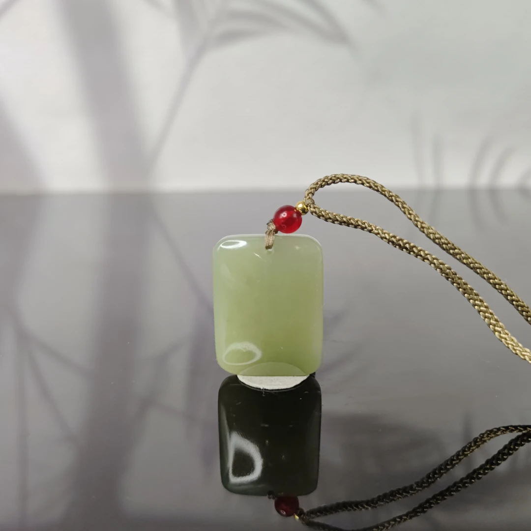 E和田玉无事牌吊坠1588