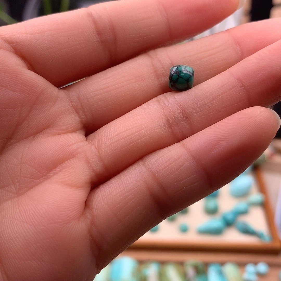 绿松石未镶嵌配饰