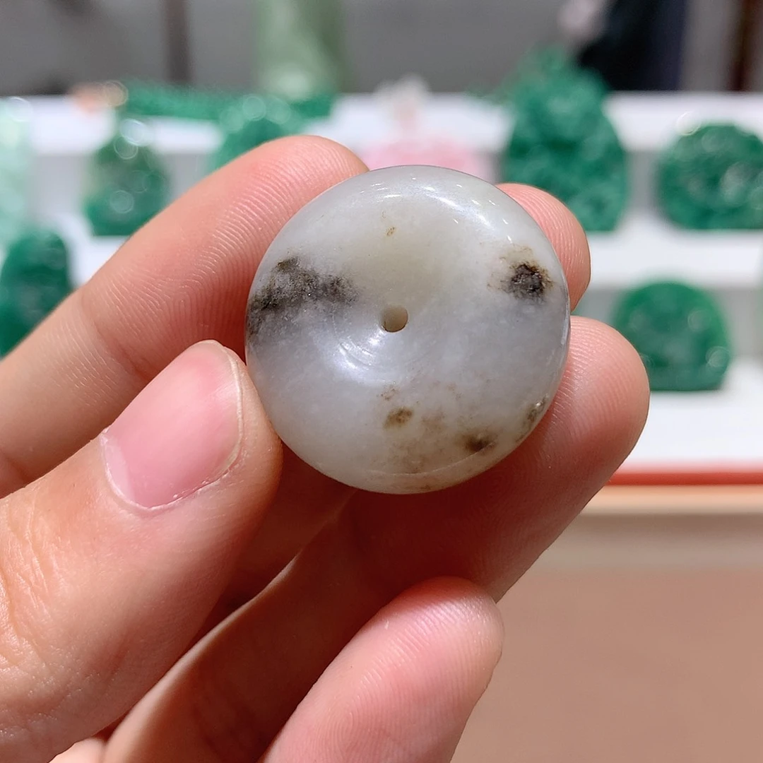 独山玉挂件未镶嵌