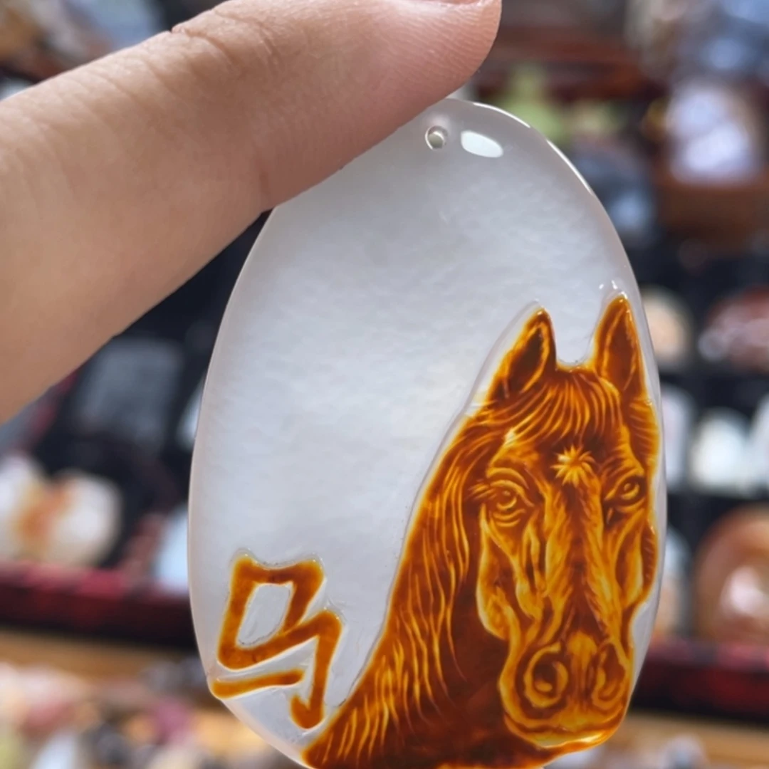 【闪购商品】玛瑙/玉髓未镶嵌珠宝半成品M****y