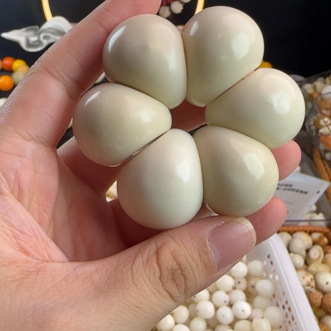 菩提根/象牙果手串微瑕牙果卡28白色山竹手捻1个
