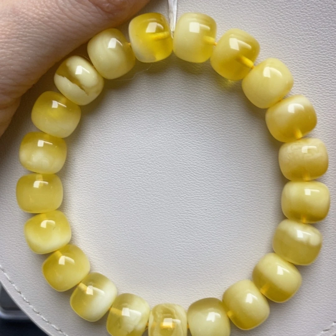 蜜蜡未镶嵌珠宝奇石127