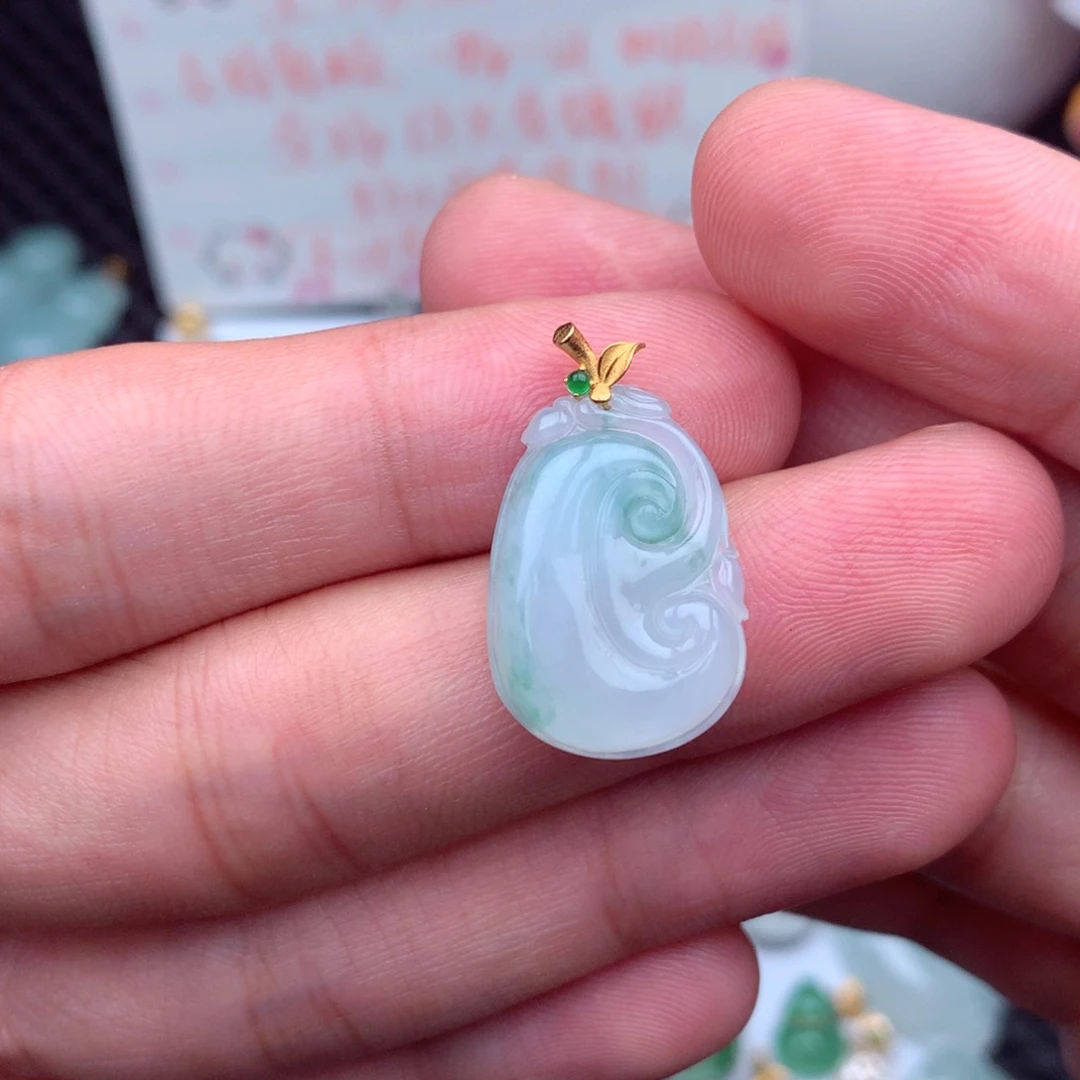 翡翠18K金镶嵌吊坠(不含链)