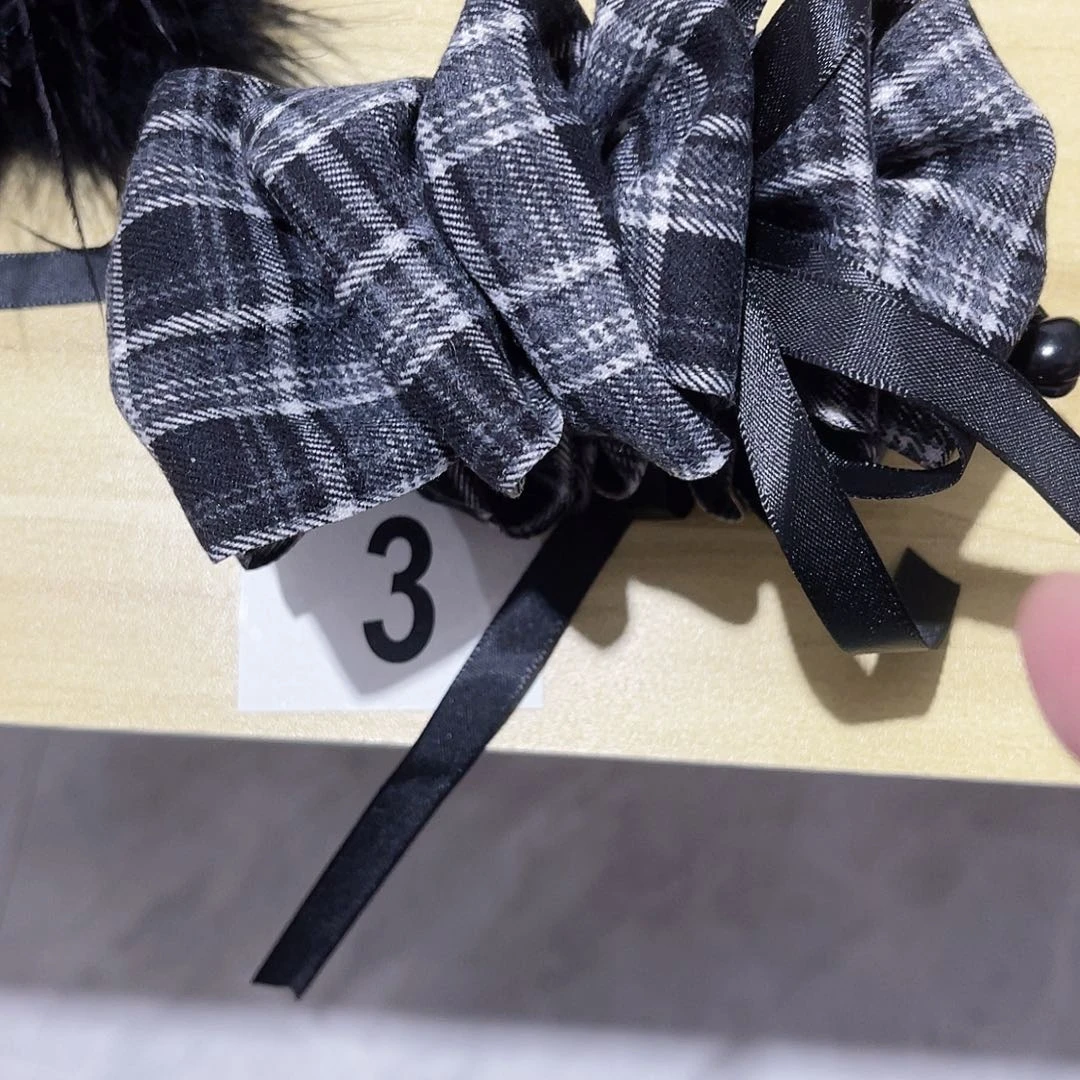 皮质铁合金蝴蝶结发夹