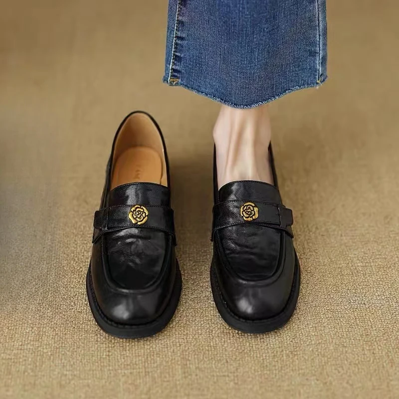 一脚蹬水染皮乐福鞋休闲皮鞋女鞋豆豆鞋圆头舒适黑色单鞋