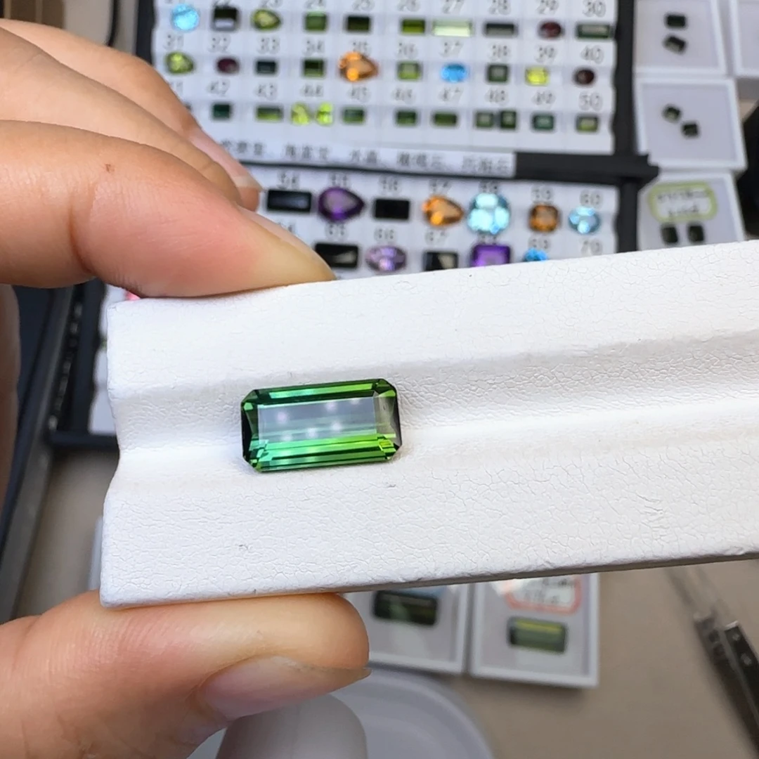 碧玺未镶嵌珠宝半成品5.57ct