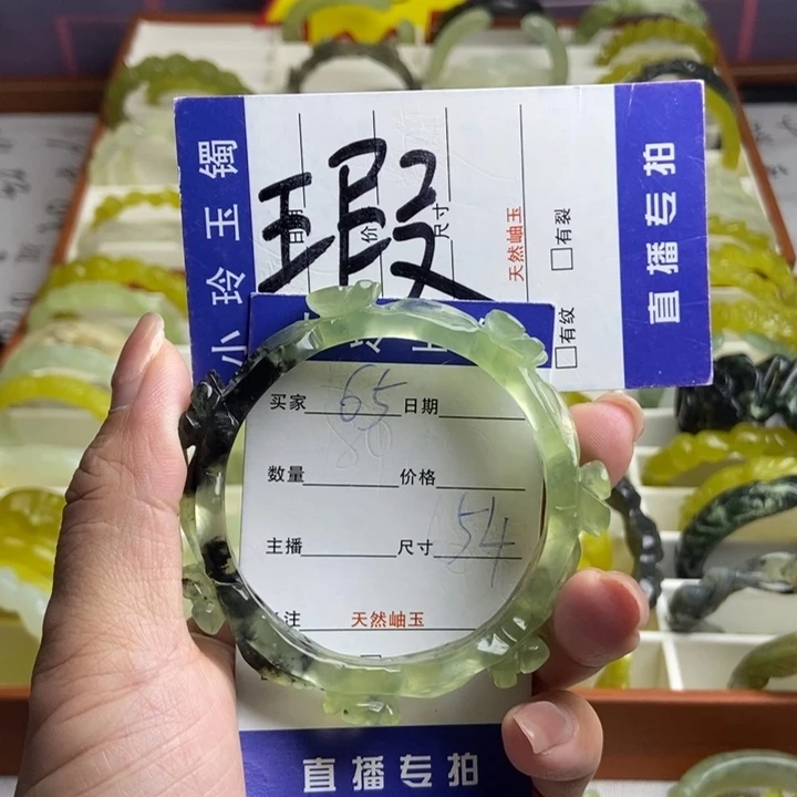 未镶嵌蛇纹石玉手镯