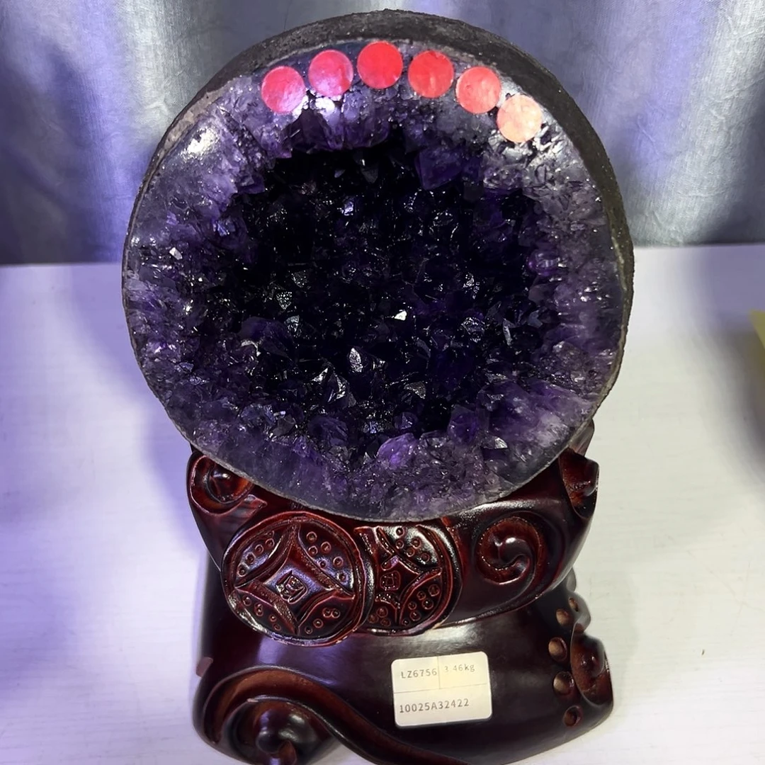 淡***定未镶嵌紫晶大型摆件（非配饰）