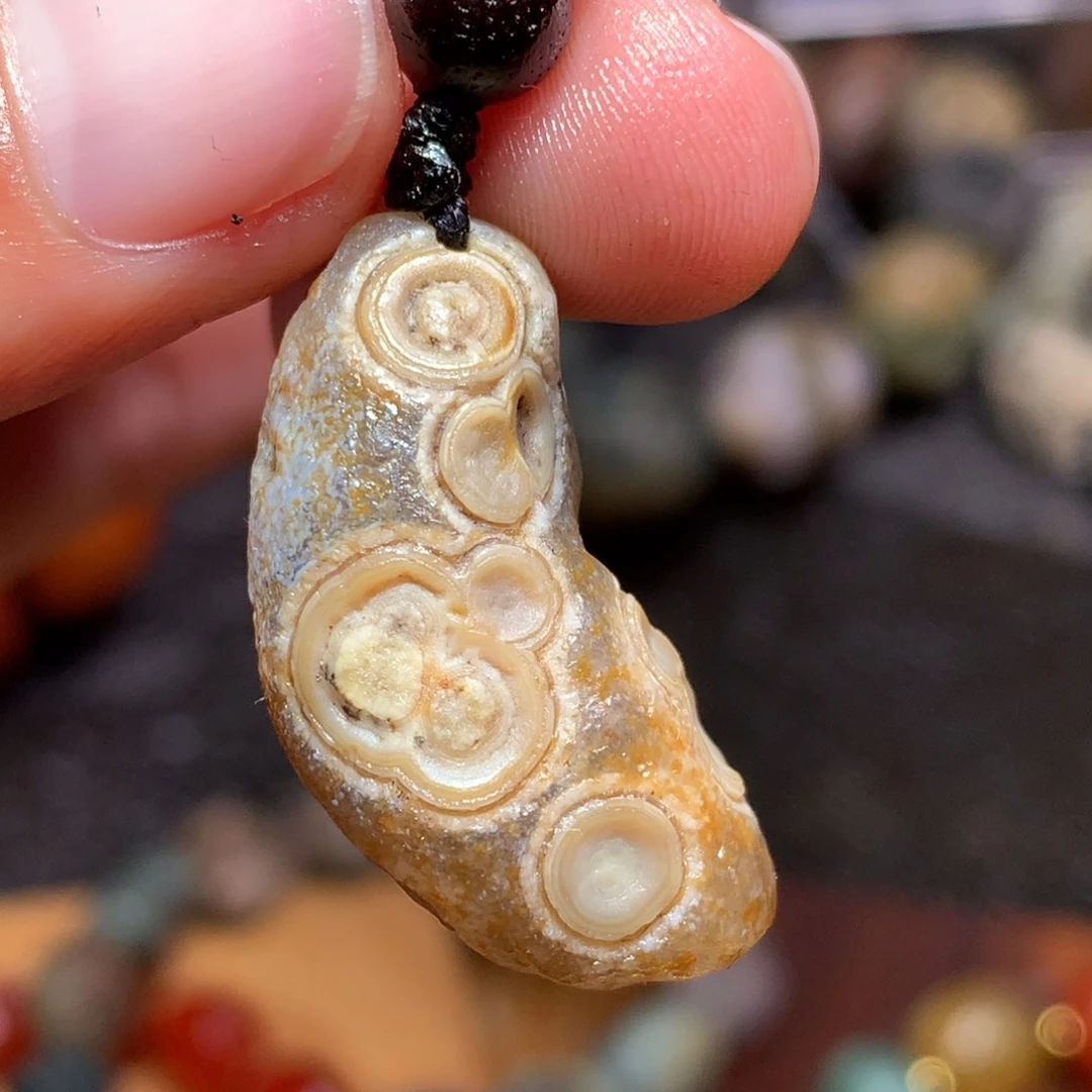 未镶嵌玛瑙/玉髓珠宝半成品