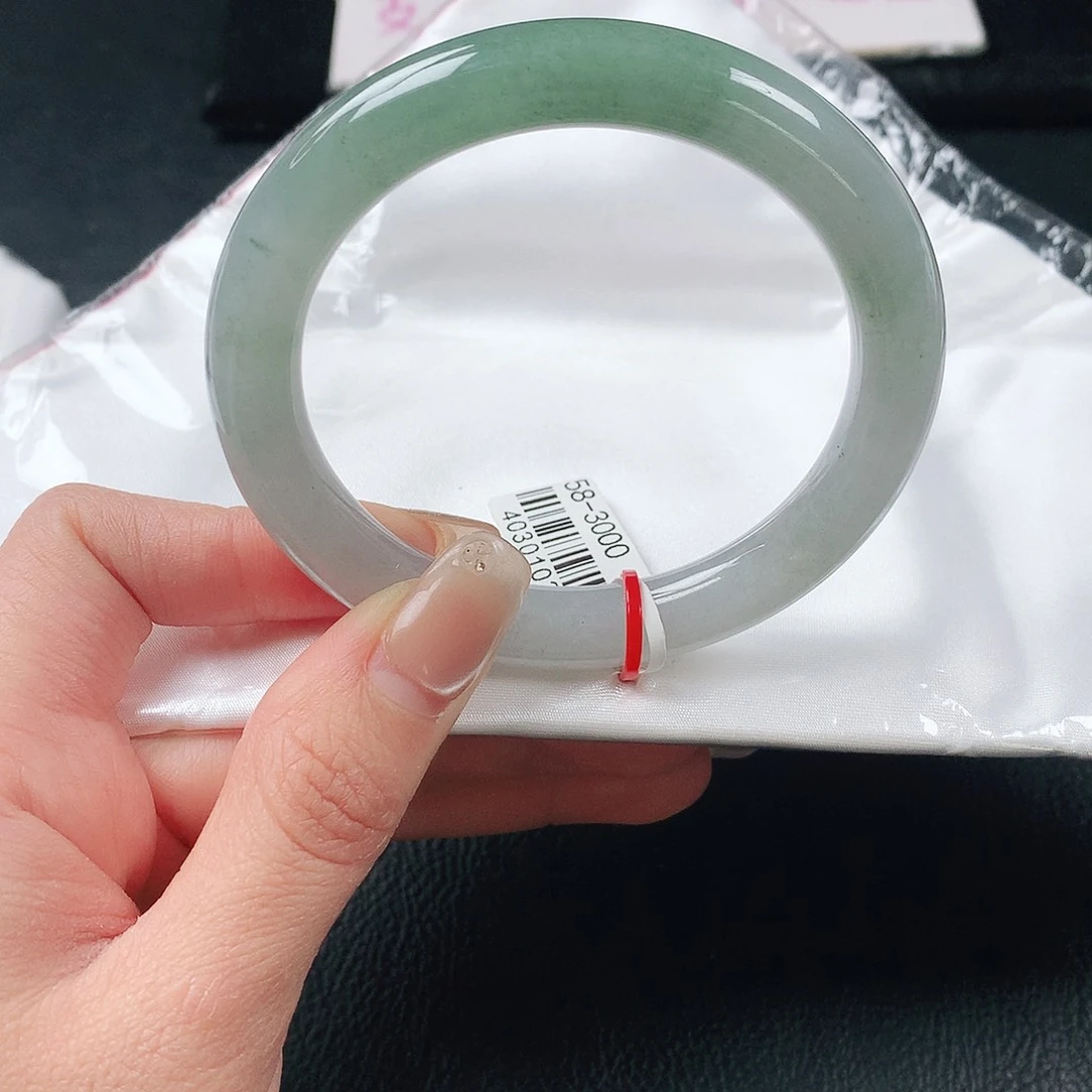 翡翠手镯未镶嵌冰胶半山水圆条58圈口 2号