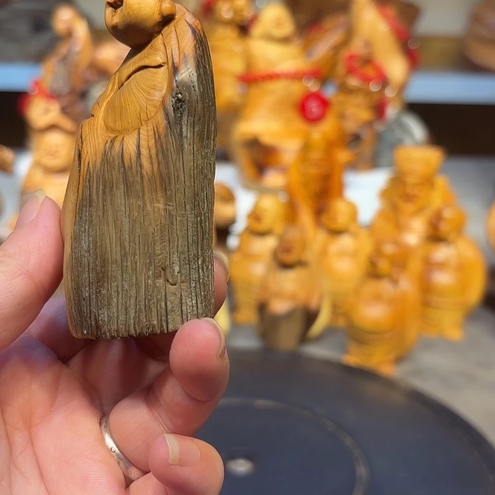 柏木太行崖柏弥勒佛