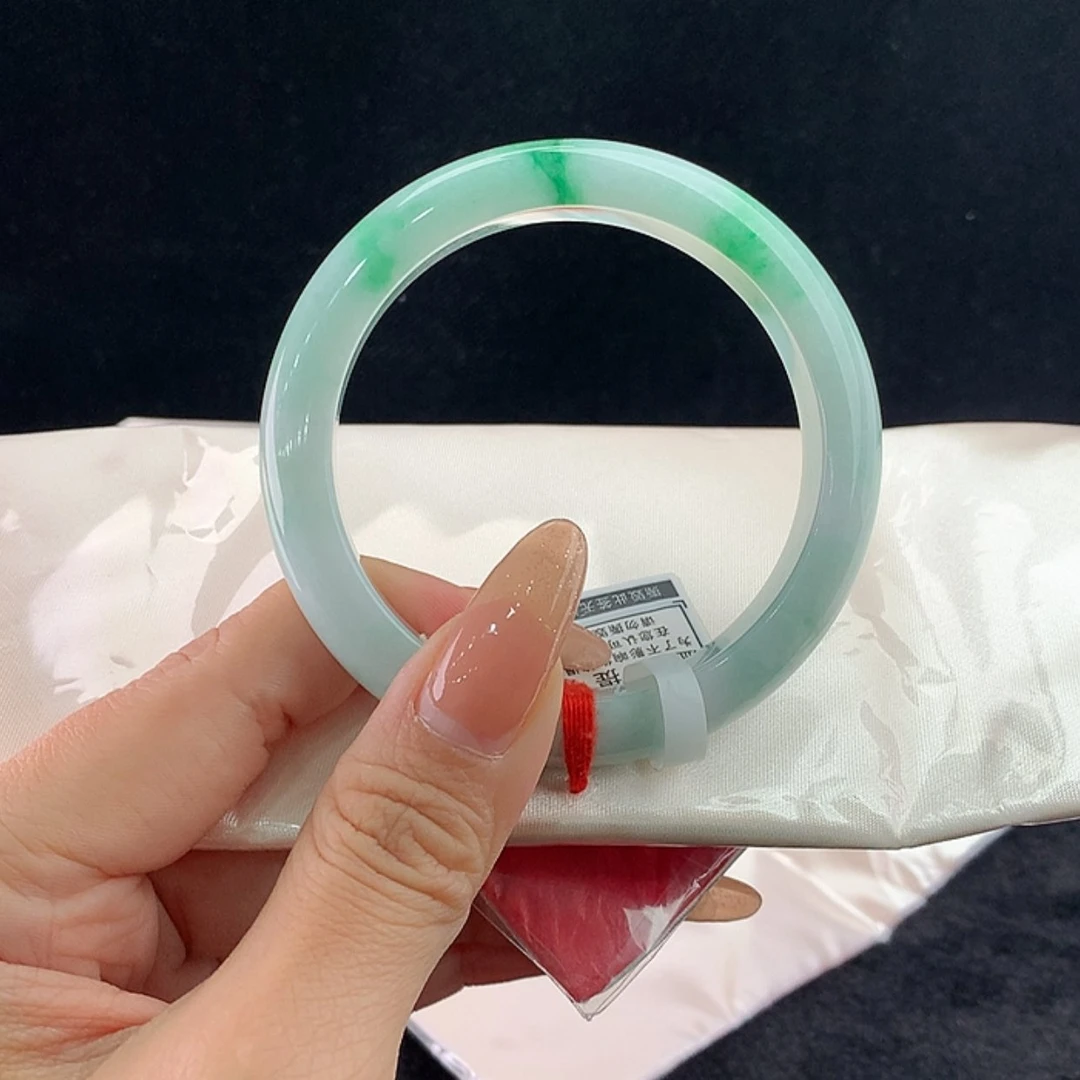 【闪购商品】未镶嵌手镯翡翠正57