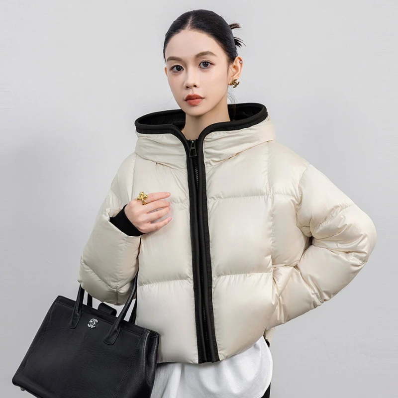 2025年冬季新款短款连帽泡芙棉服女加厚保暖肯豆款面包服休闲外套