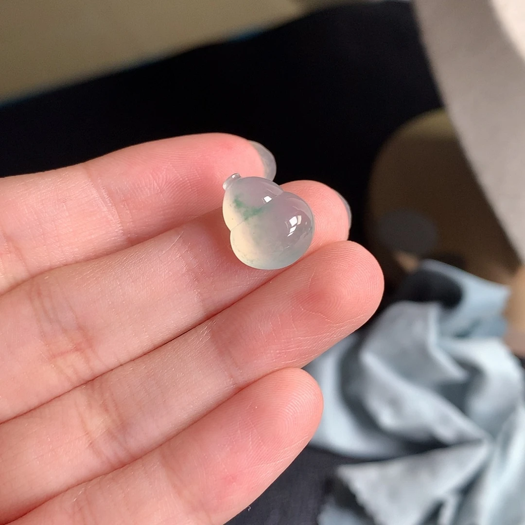 翡翠裸石缅甸天然A货翡翠冰种葫芦