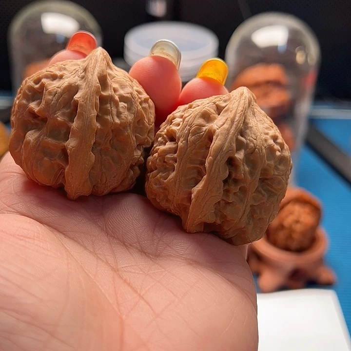 文玩核桃把件靠山王 小众