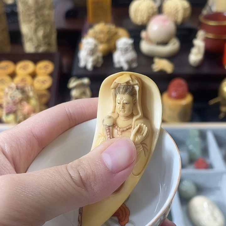 格***帝瓷片精品雕刻工艺品