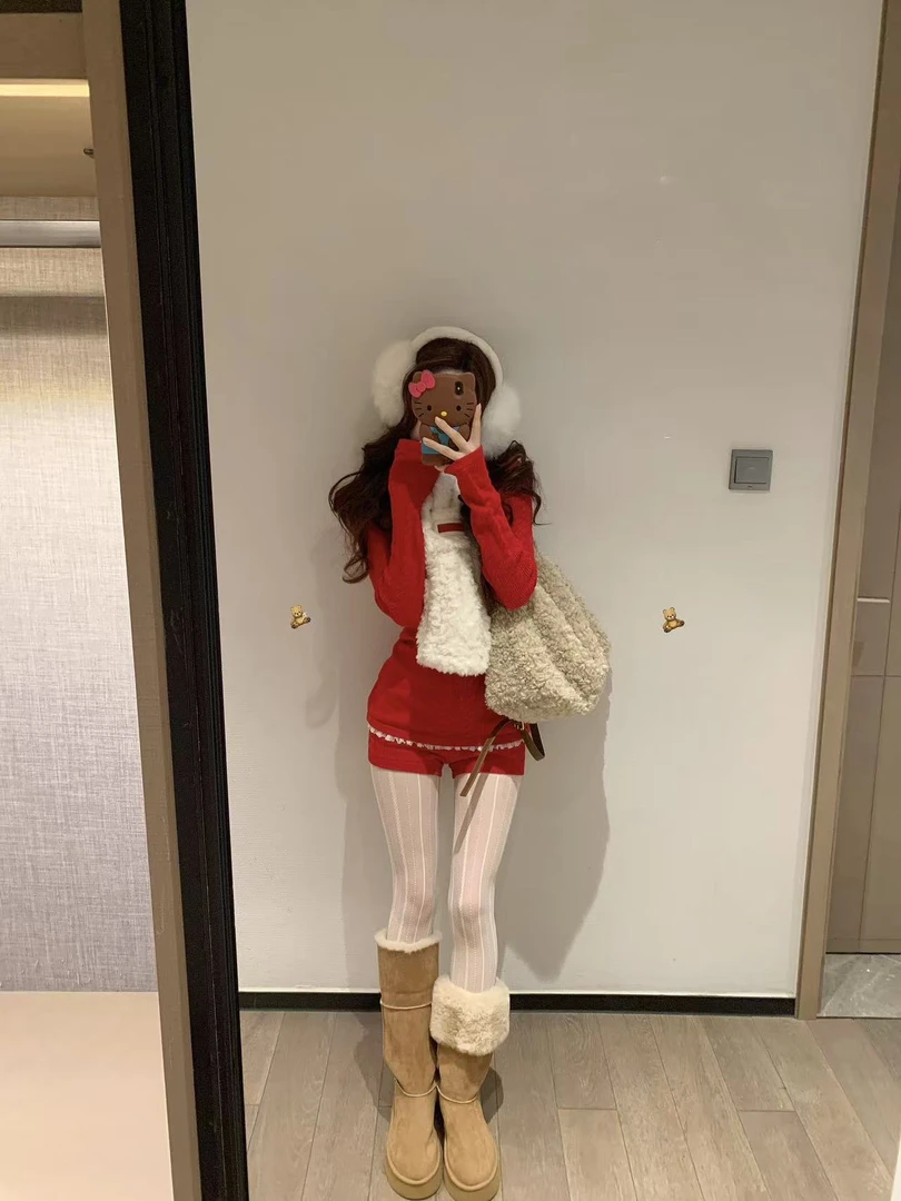 2226秋冬新款纯欲辣妹风红色绞花毛衣蕾丝花边吊带针织短裤套装