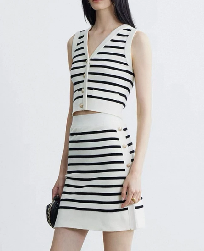 A151-A200 历历优品百货 2025新款时尚气质套装