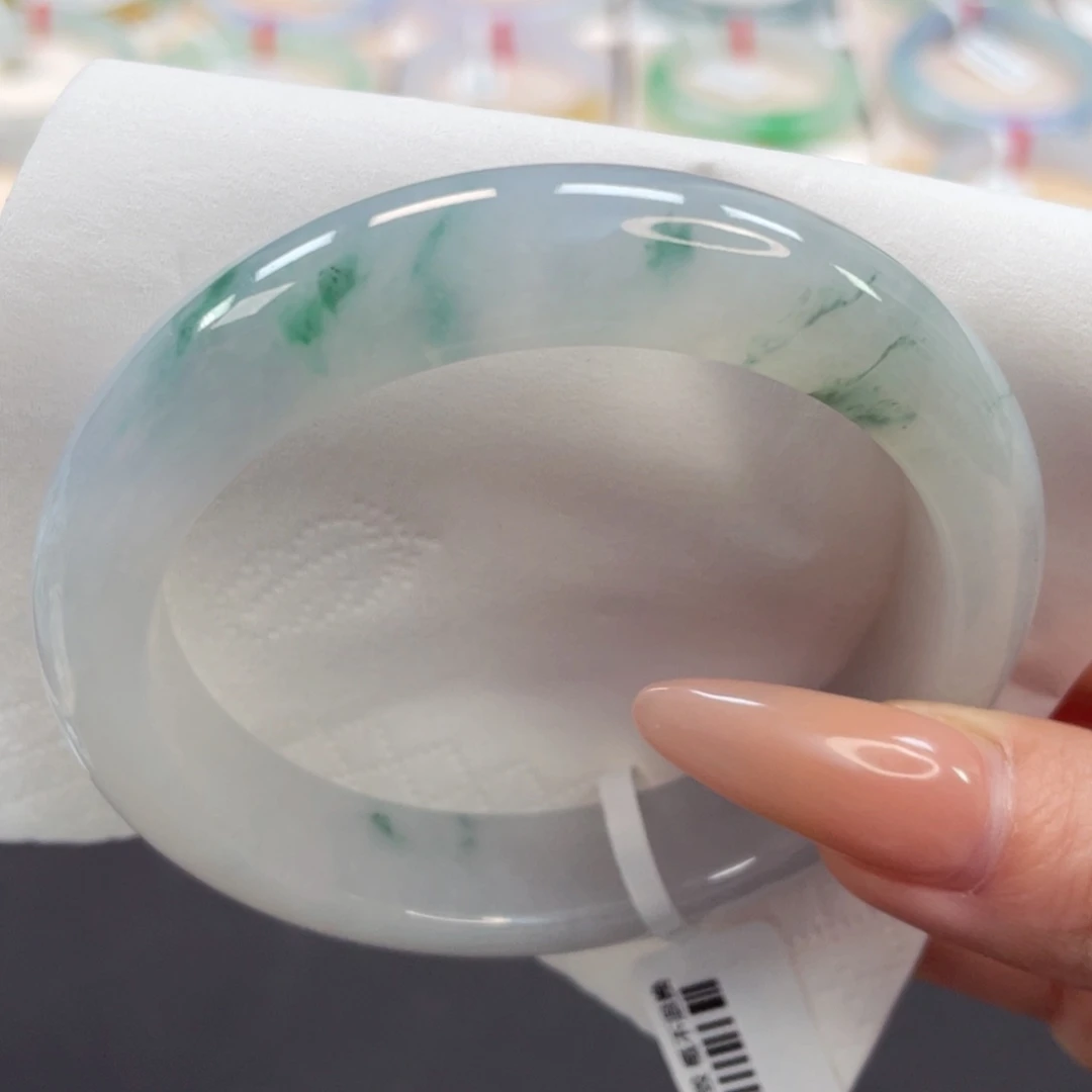 未镶嵌手镯翡翠大圈福利59种老肉细水润飘绿花9花