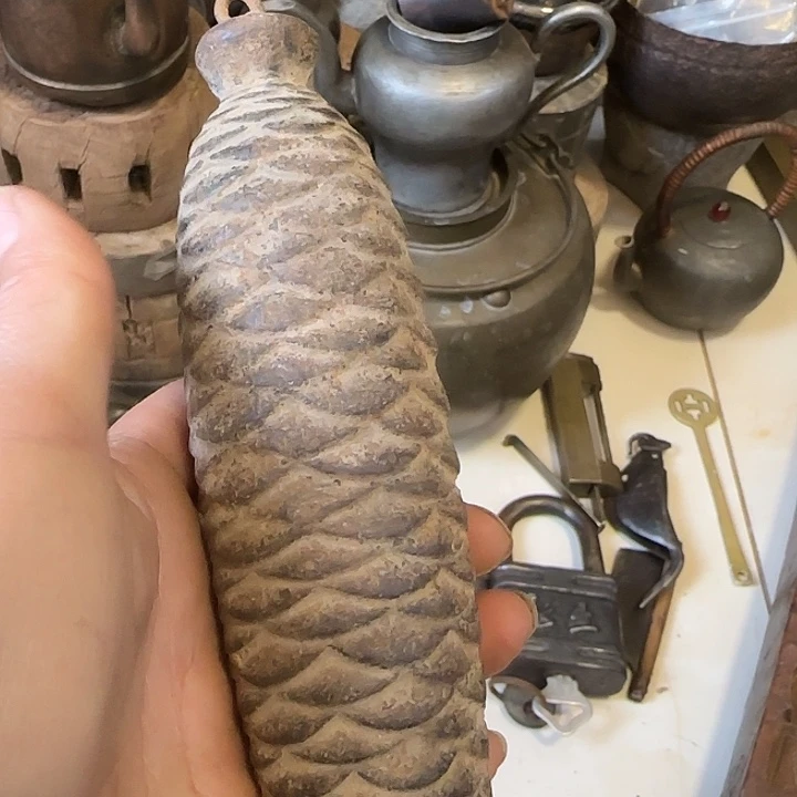 陈***陈合成树脂民俗老物件，包老包邮。