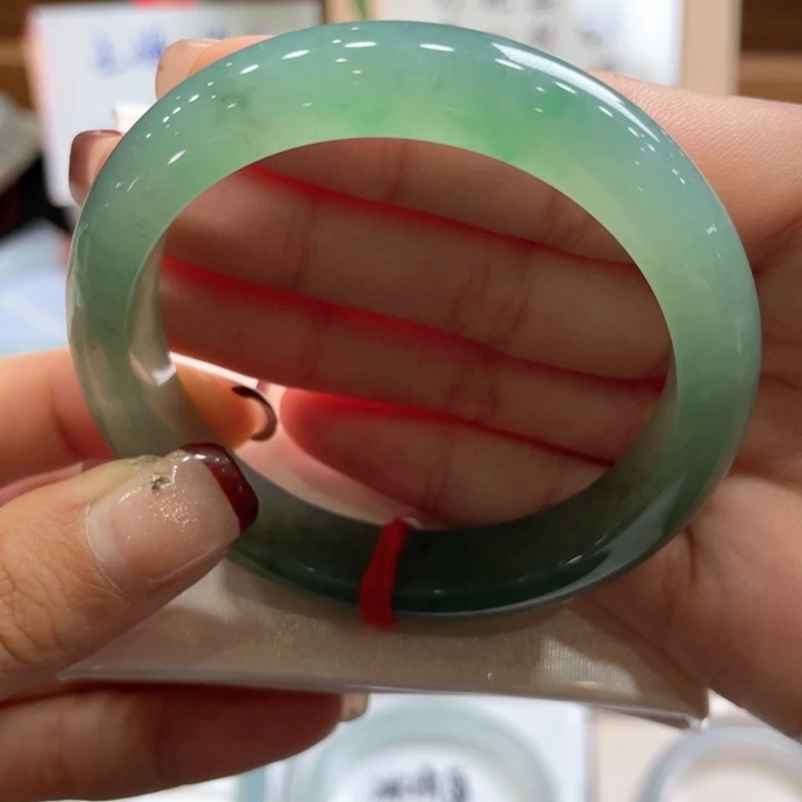 翡翠手镯未镶嵌翡翠手镯25号