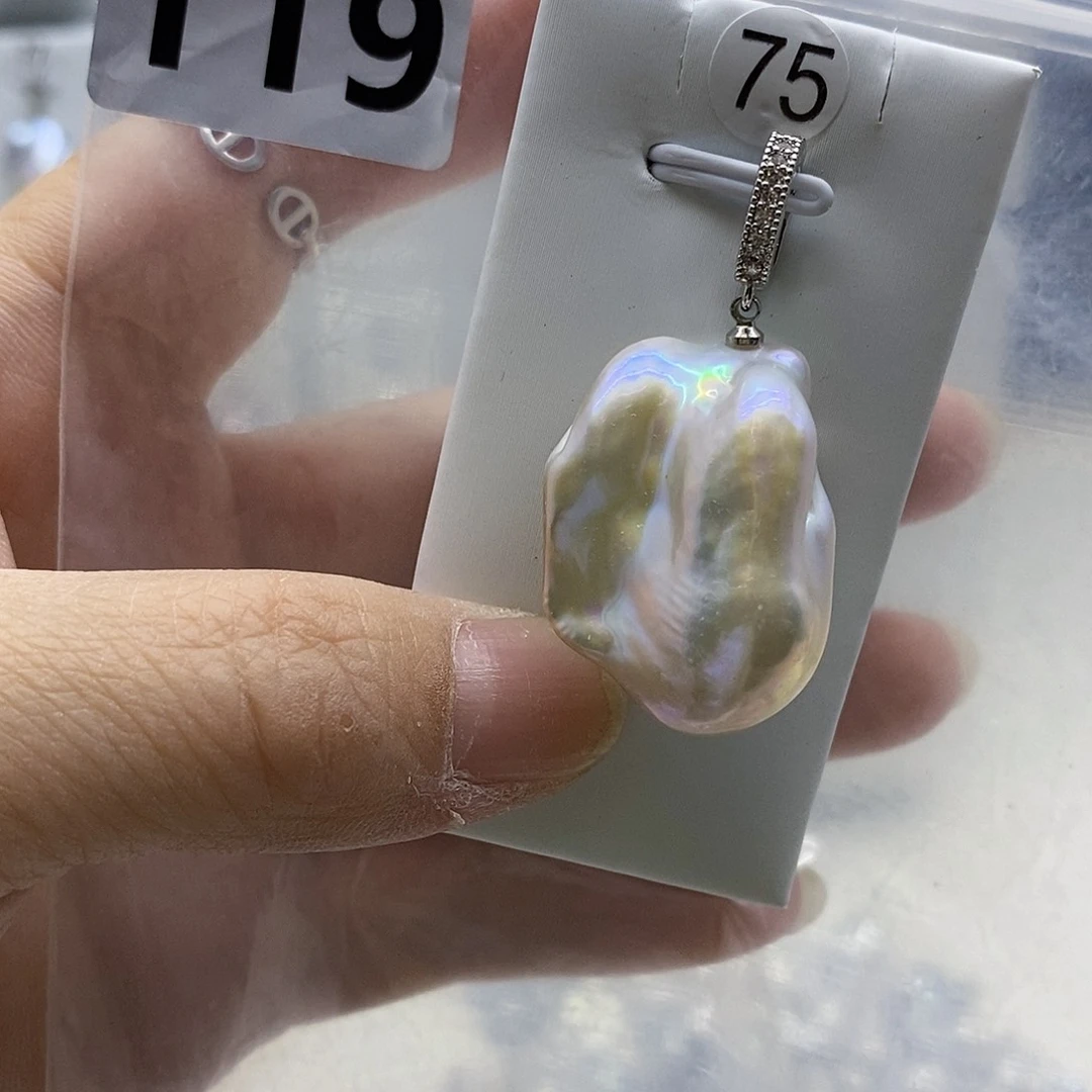 合金耳饰淡水珍珠
