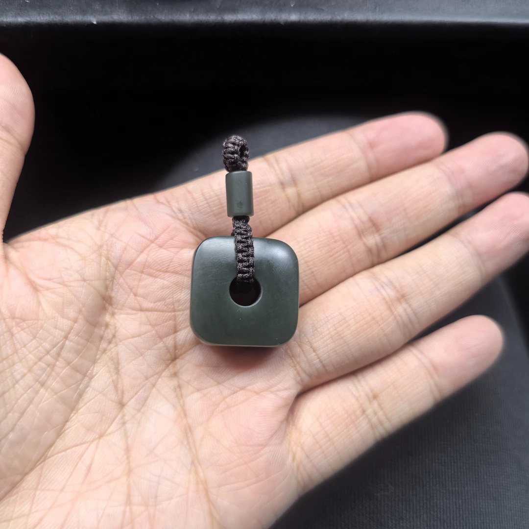 和田玉青玉方形平安扣一细