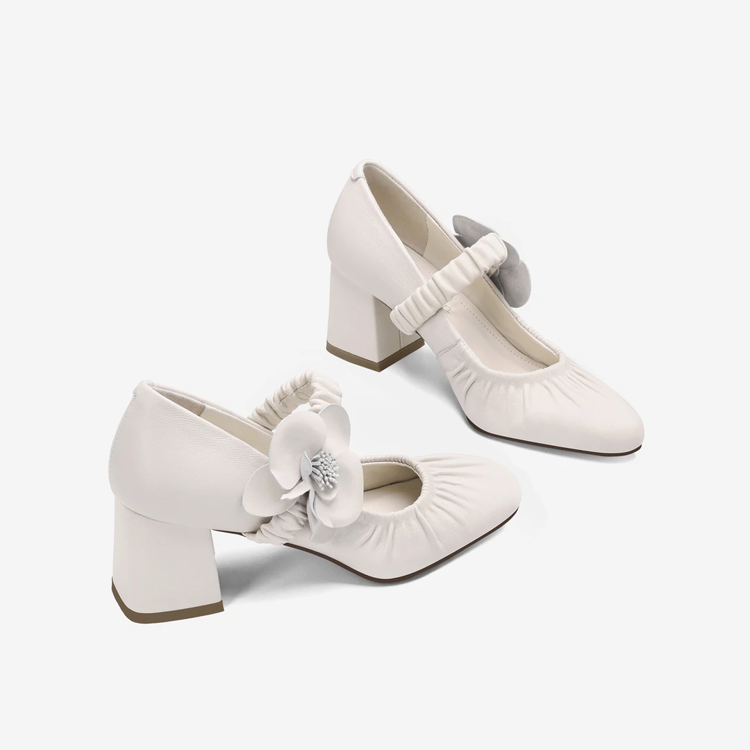 复古圆头粗跟玛丽珍鞋女2025秋季新款浅口真皮单鞋一字扣带高跟鞋