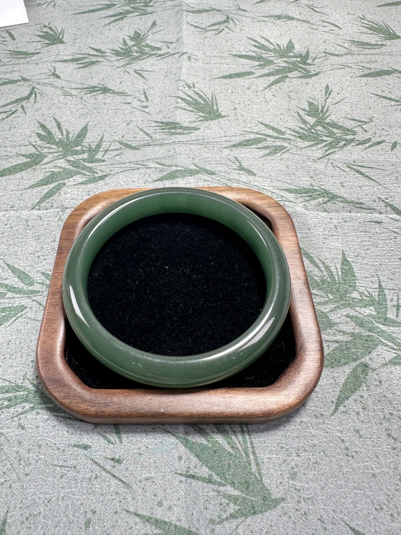 224深湖水绿 东陵玉