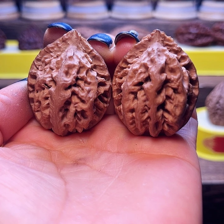 文玩核桃把件9号车