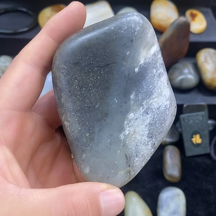 和田玉（糖玉）未镶嵌挂件