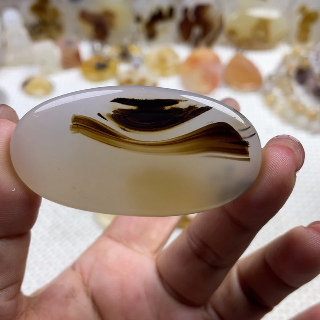 玛瑙/玉髓未镶嵌颈饰