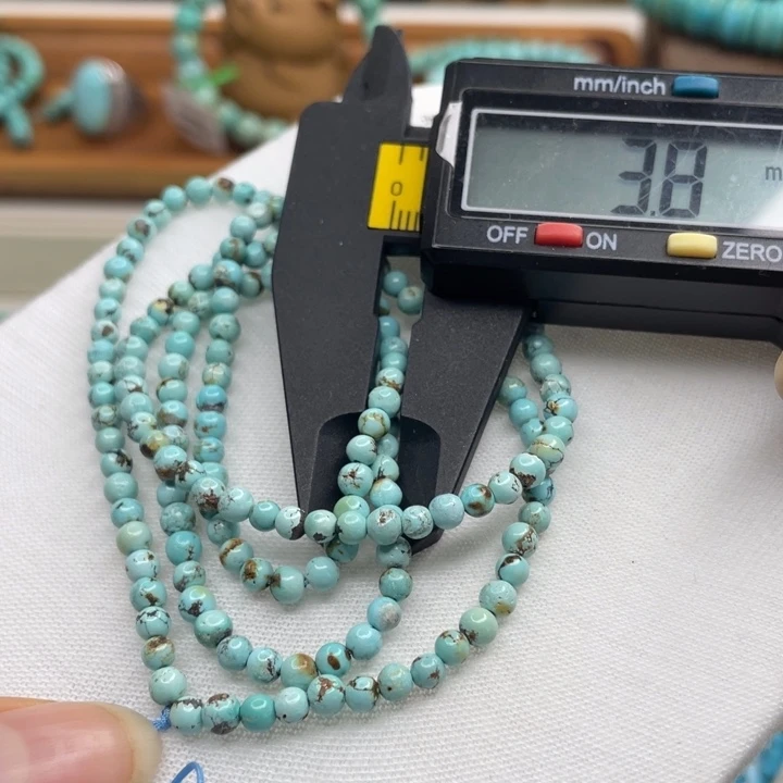 绿松石未镶嵌珠宝