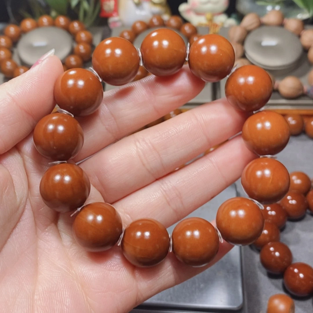 【闪购商品】橄榄核吊坠山****发1.70+广西树王全品小孔