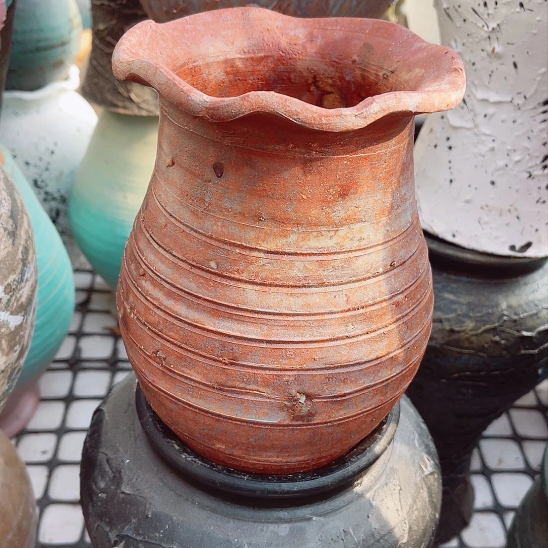 带孔口径10高度18微瑕