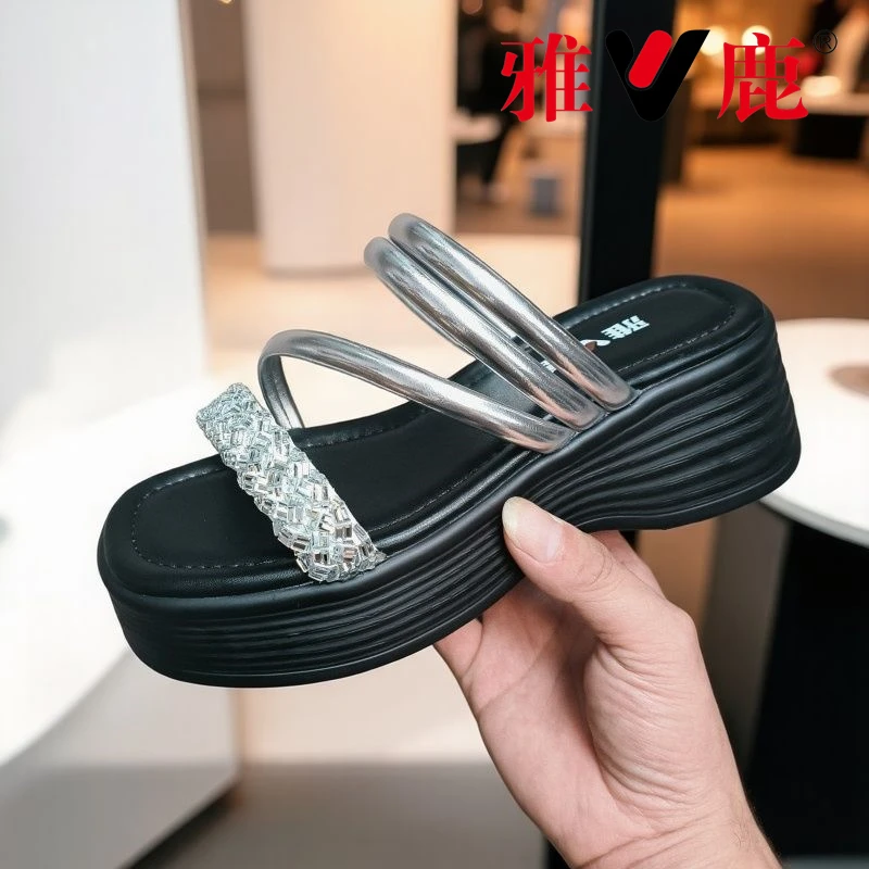 【雅鹿】夏季新款女士凉鞋舒适百搭厚底软底两穿凉鞋外穿防滑拖鞋女