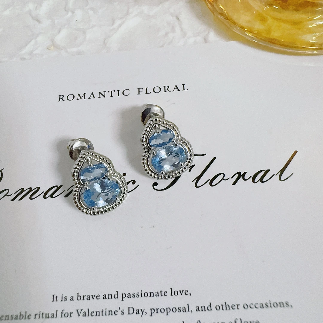 铜合金耳饰 1070 蓝色锆葫芦耳钉时尚气质