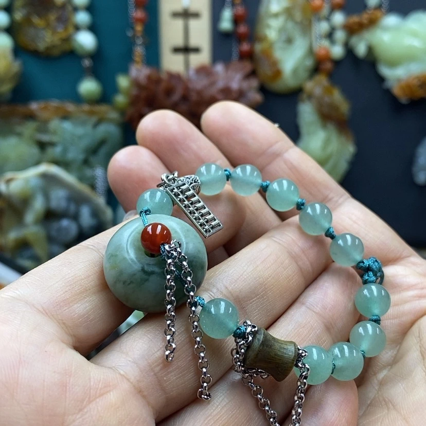 【闪购商品】蛇纹石玉手牌未镶嵌