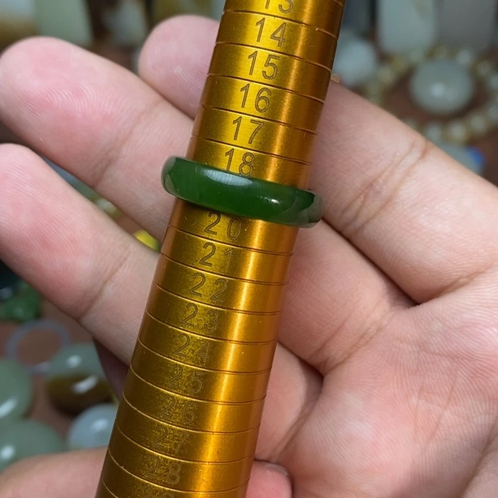 和田玉未镶嵌吊坠(不含链)