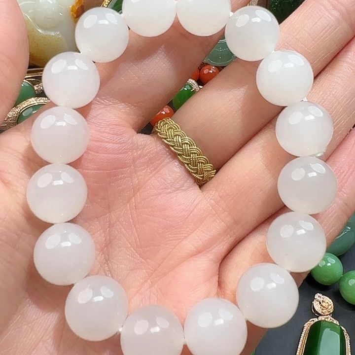 手串未镶嵌和田玉（白玉）青海料白月光