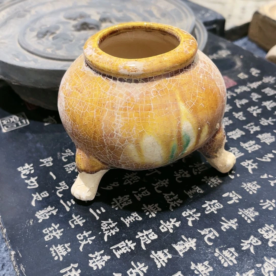前***果瓦当摆件摆件茶桌上有两