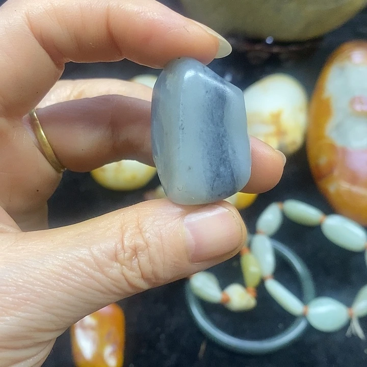 未镶嵌和田玉（糖玉）挂件