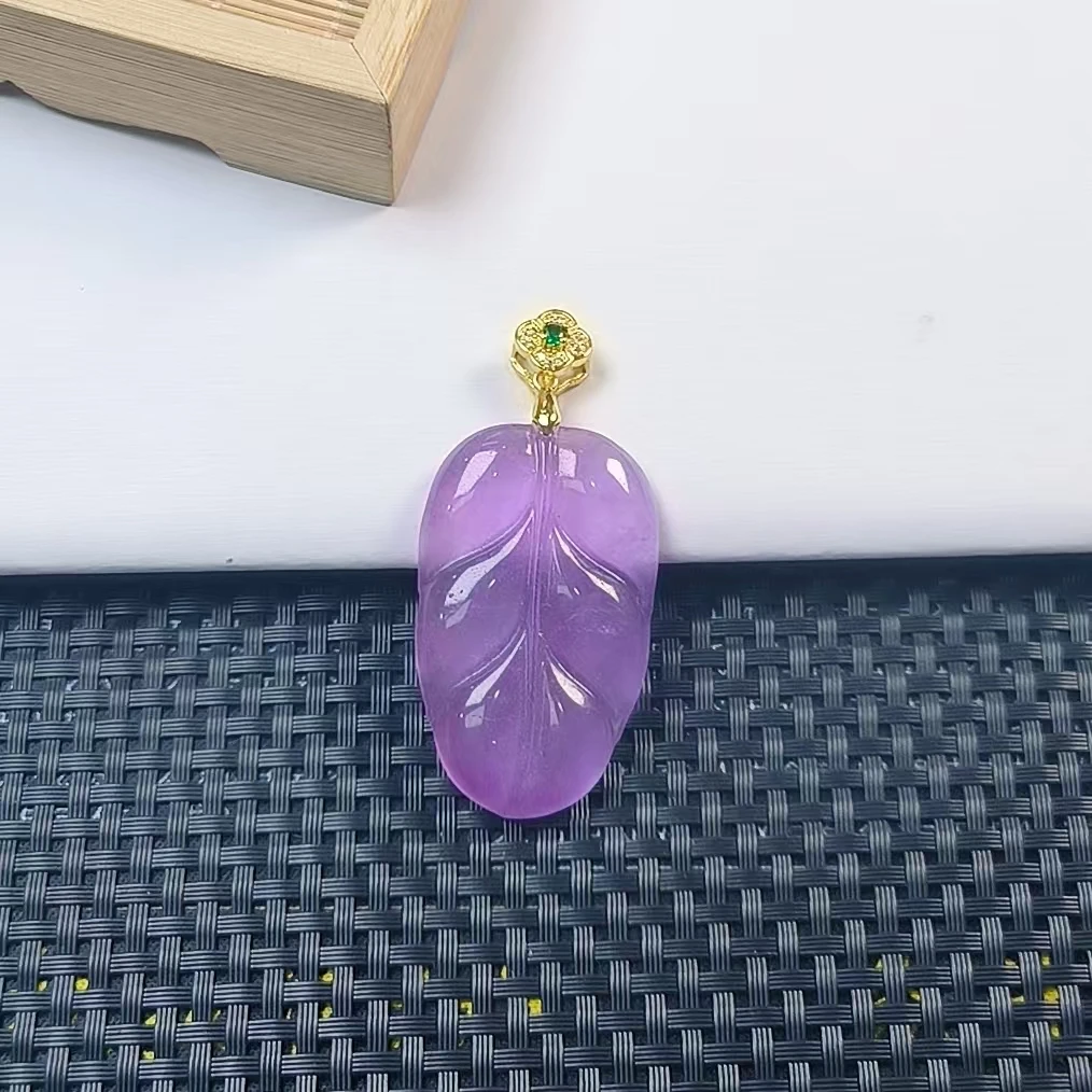 （聚宝严选）1127紫大叶子吊坠精致气质妈妈款时尚精美