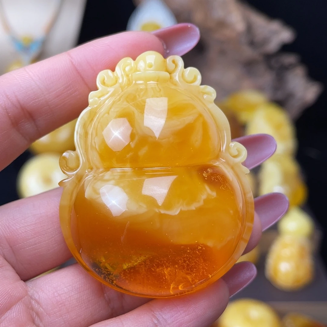 琥珀未镶嵌珠宝奇石