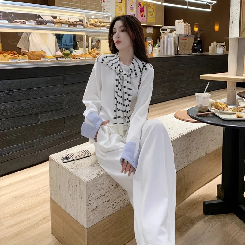 有现货白色针织套装女秋宽松时尚减龄慵懒风高级感套装