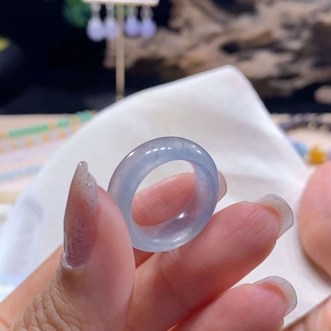 翡翠未镶嵌颈饰翡翠冰蓝戒圈