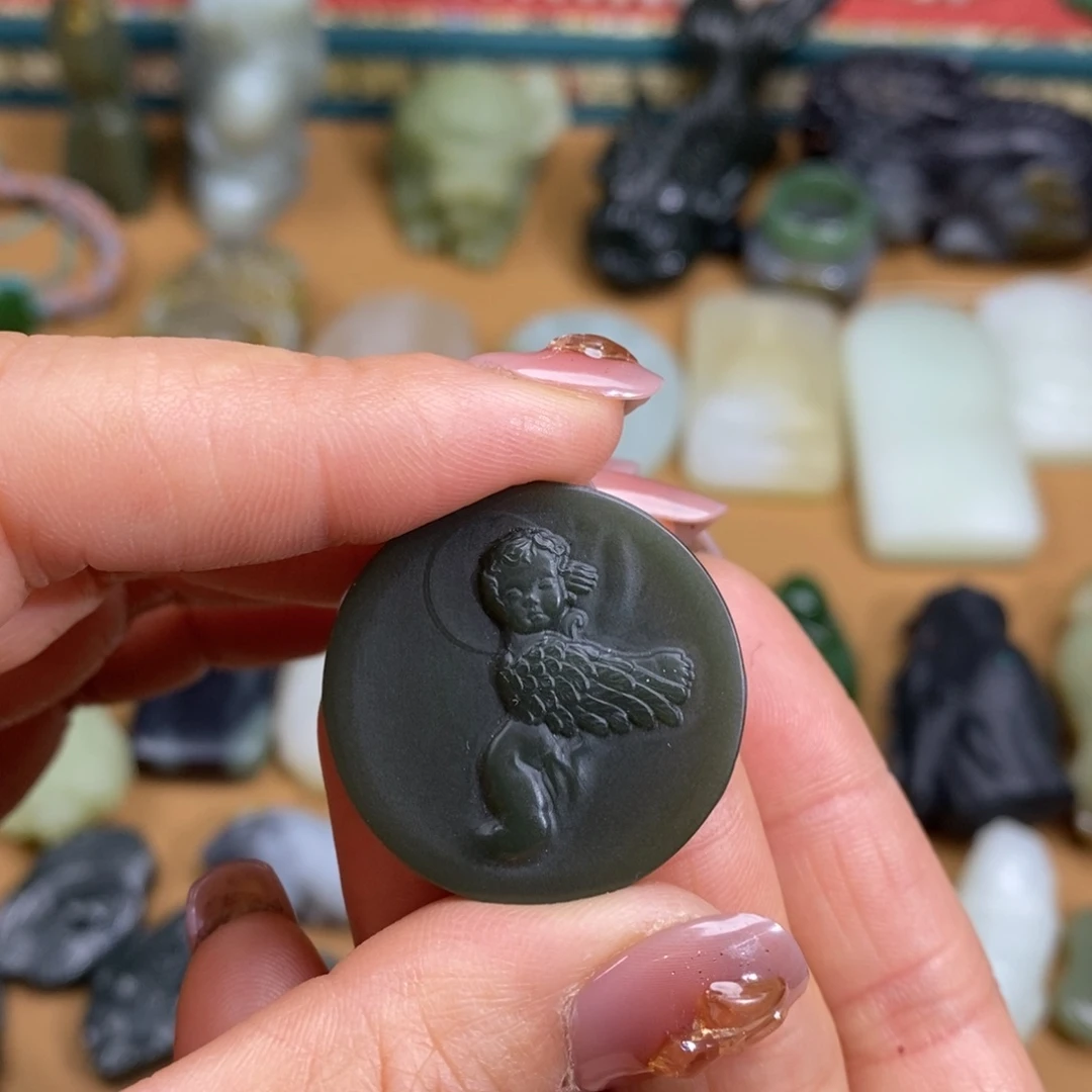 和田玉颈饰未镶嵌