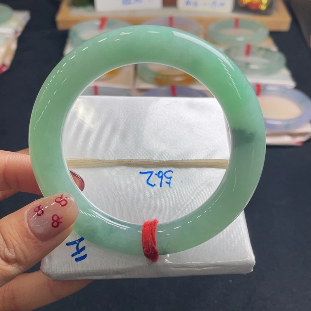 翡翠手镯未镶嵌56.5圆条